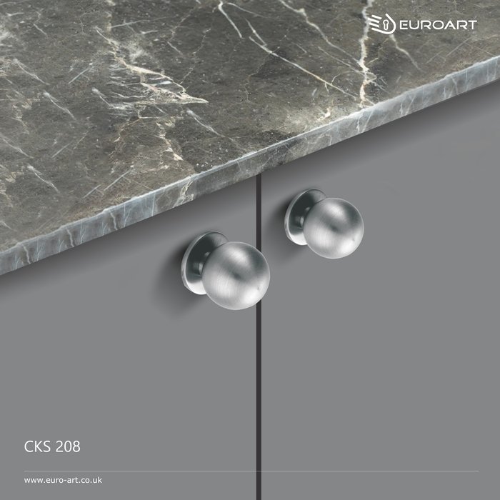 CKS 208